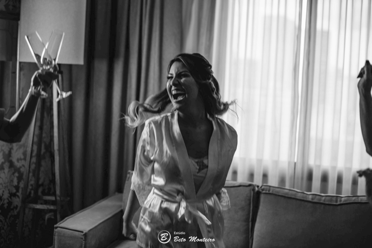 fotografo de casamento - videos de casamento - filmagem - casamento - cinegrafista - filmmaker - wedding - produtora - curitiba - estudio beto monteiro - casal - pre wedding - beatriz e marcos - Igreja Bom Jesus do Cabral - Indra Catering - CA eventos