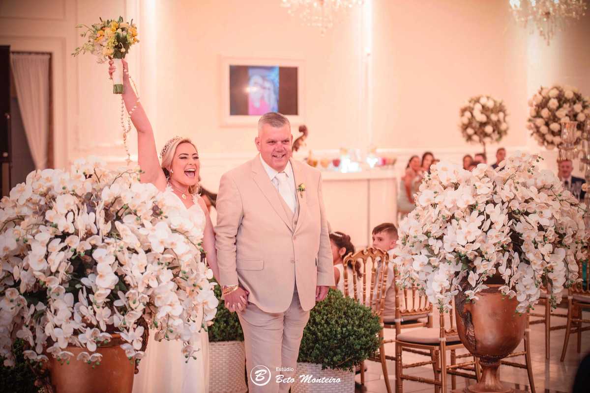 fotografo de casamento - videos de casamento - filmagem - casamento - cinegrafista - filmmaker - wedding - produtora - curitiba - estudio beto monteiro - casal - pre wedding - djnifer e julio - castello reale - lac eventos - luan 