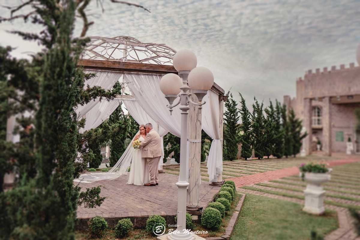 fotografo de casamento - videos de casamento - filmagem - casamento - cinegrafista - filmmaker - wedding - produtora - curitiba - estudio beto monteiro - casal - pre wedding - djnifer e julio - castello reale - lac eventos - luan 