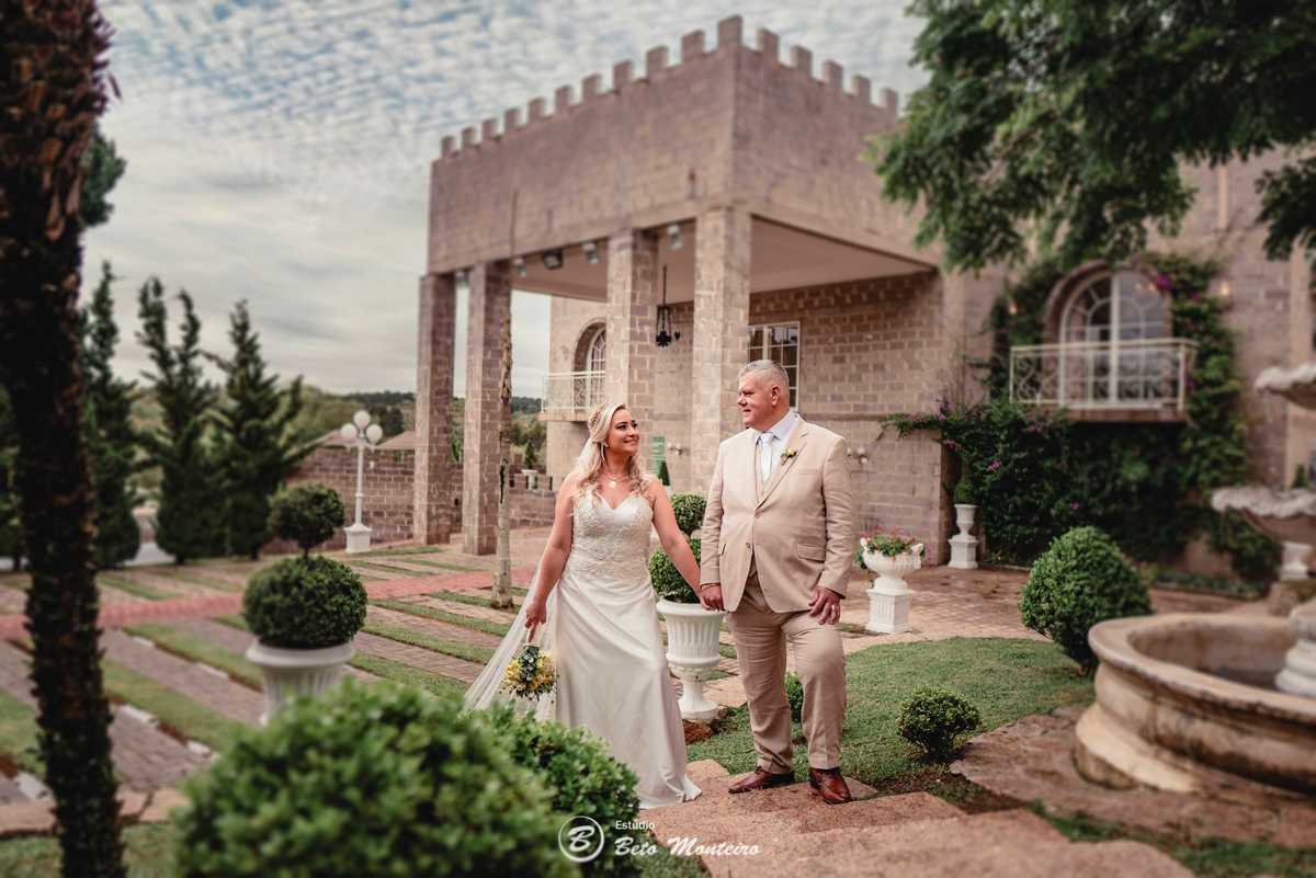 fotografo de casamento - videos de casamento - filmagem - casamento - cinegrafista - filmmaker - wedding - produtora - curitiba - estudio beto monteiro - casal - pre wedding - djnifer e julio - castello reale - lac eventos - luan 