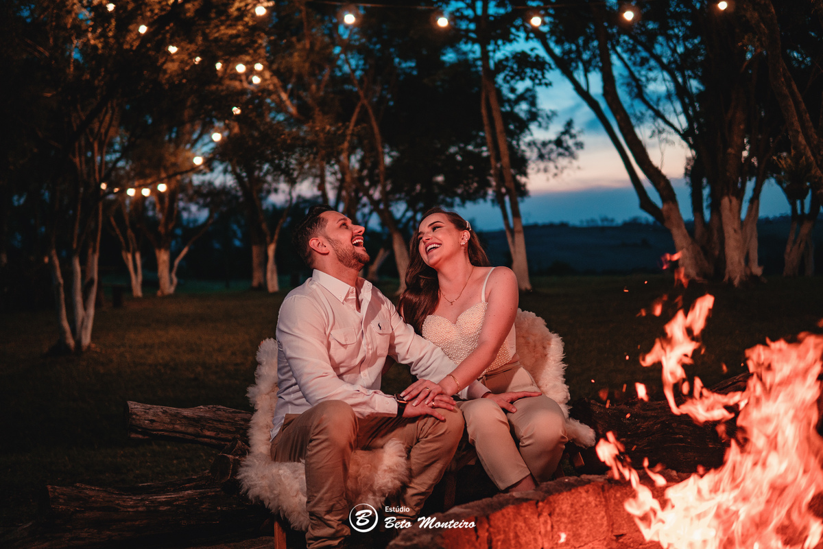 fotografo de casamento - videos de casamento - filmagem - casamento - cinegrafista - filmmaker - wedding - produtora - curitiba - estudio beto monteiro - casal - pre wedding - millena e anderson - plantação trigo - espaço do campo - por do sol - cachoeira