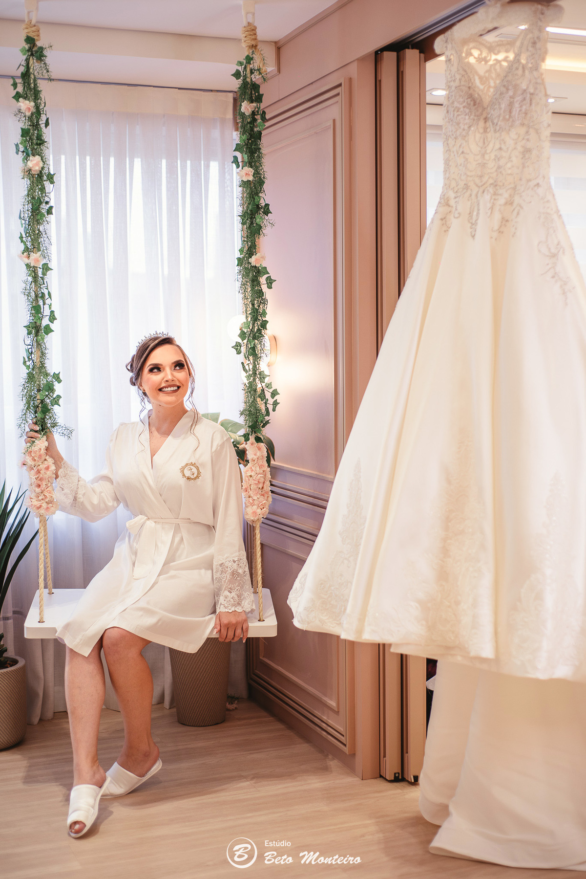 fotografo de casamento - videos de casamento - filmagem - casamento - cinegrafista - filmmaker - wedding - produtora - curitiba - estudio beto monteiro - casal - pre wedding - millena e anderson - garibaldi - catedral - melissa campano - mari cerimonial