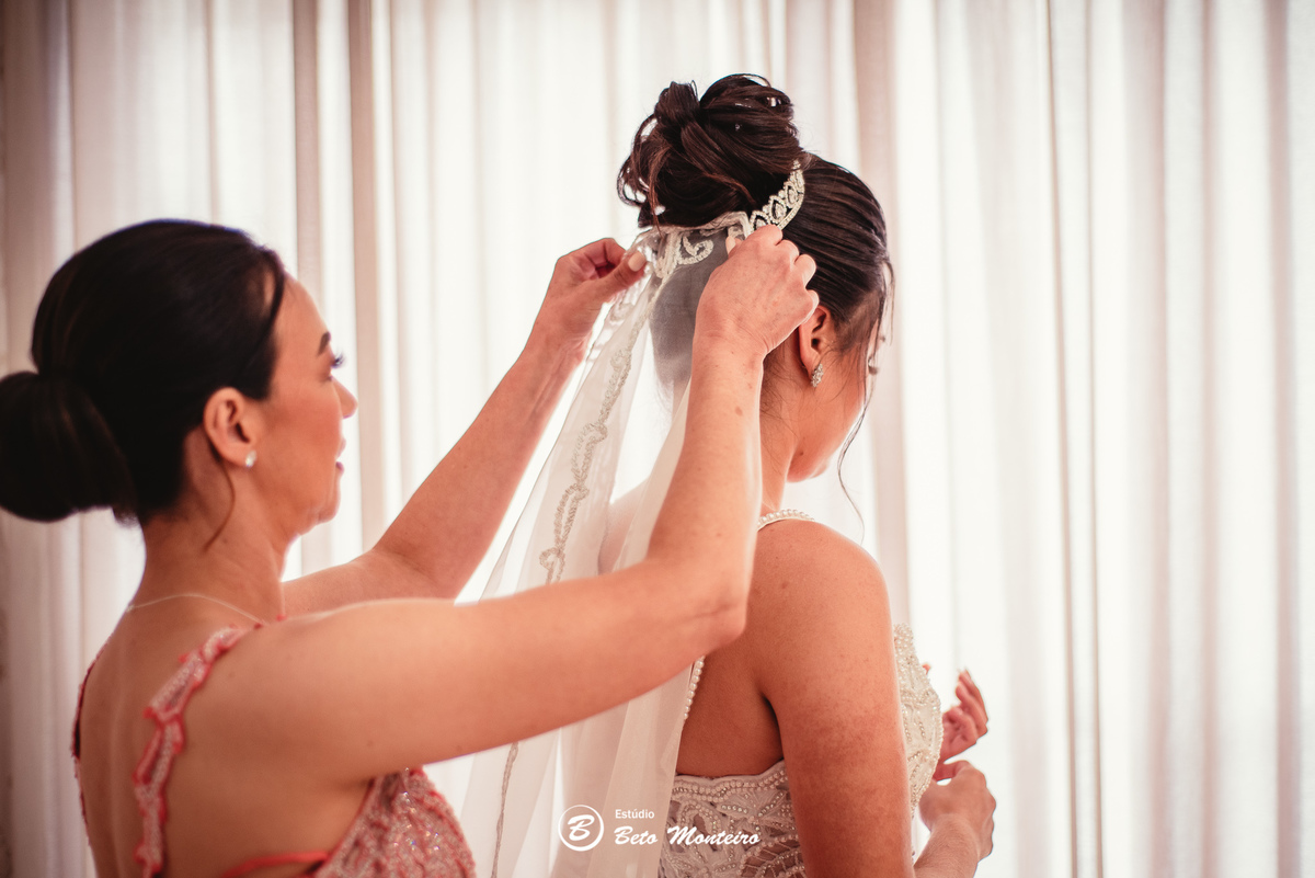 fotografo de casamento - videos de casamento - filmagem - casamento - cinegrafista - filmmaker - wedding - produtora - curitiba - estudio beto monteiro - casal - pre wedding - franciele e jefferson - fran - chacara ienkot - igreja ucraniana - pamela dell