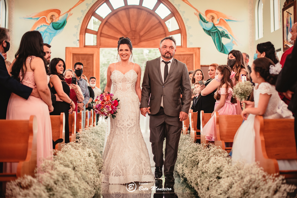 fotografo de casamento - videos de casamento - filmagem - casamento - cinegrafista - filmmaker - wedding - produtora - curitiba - estudio beto monteiro - casal - pre wedding - franciele e jefferson - fran - chacara ienkot - igreja ucraniana - pamela dell