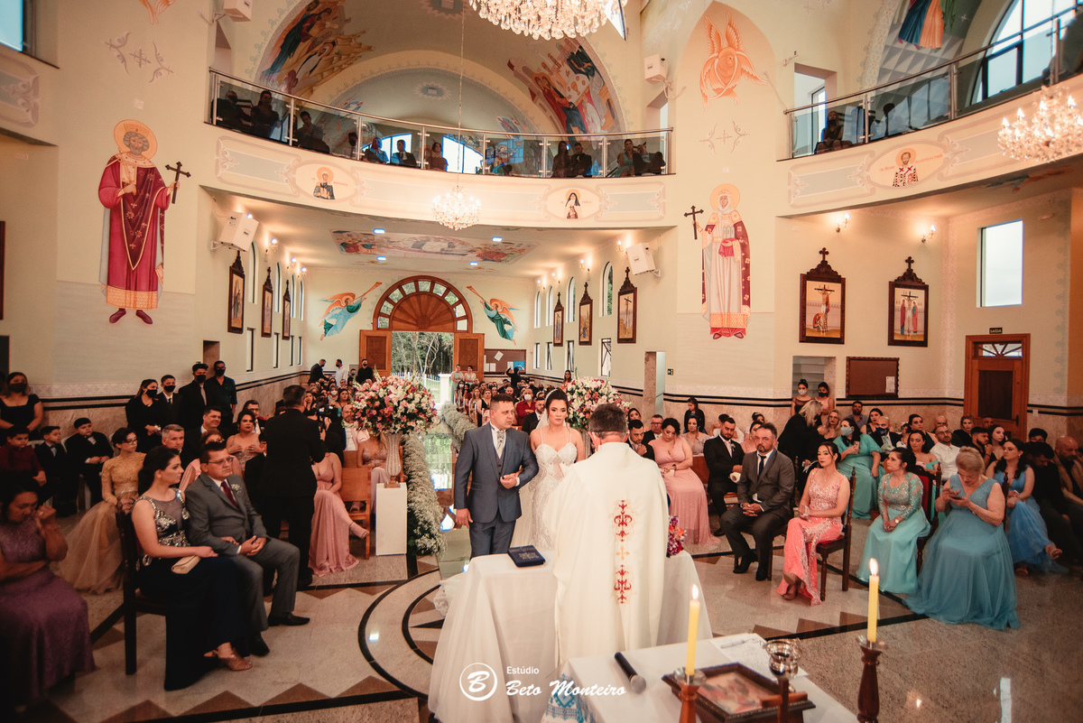 fotografo de casamento - videos de casamento - filmagem - casamento - cinegrafista - filmmaker - wedding - produtora - curitiba - estudio beto monteiro - casal - pre wedding - franciele e jefferson - fran - chacara ienkot - igreja ucraniana - pamela dell