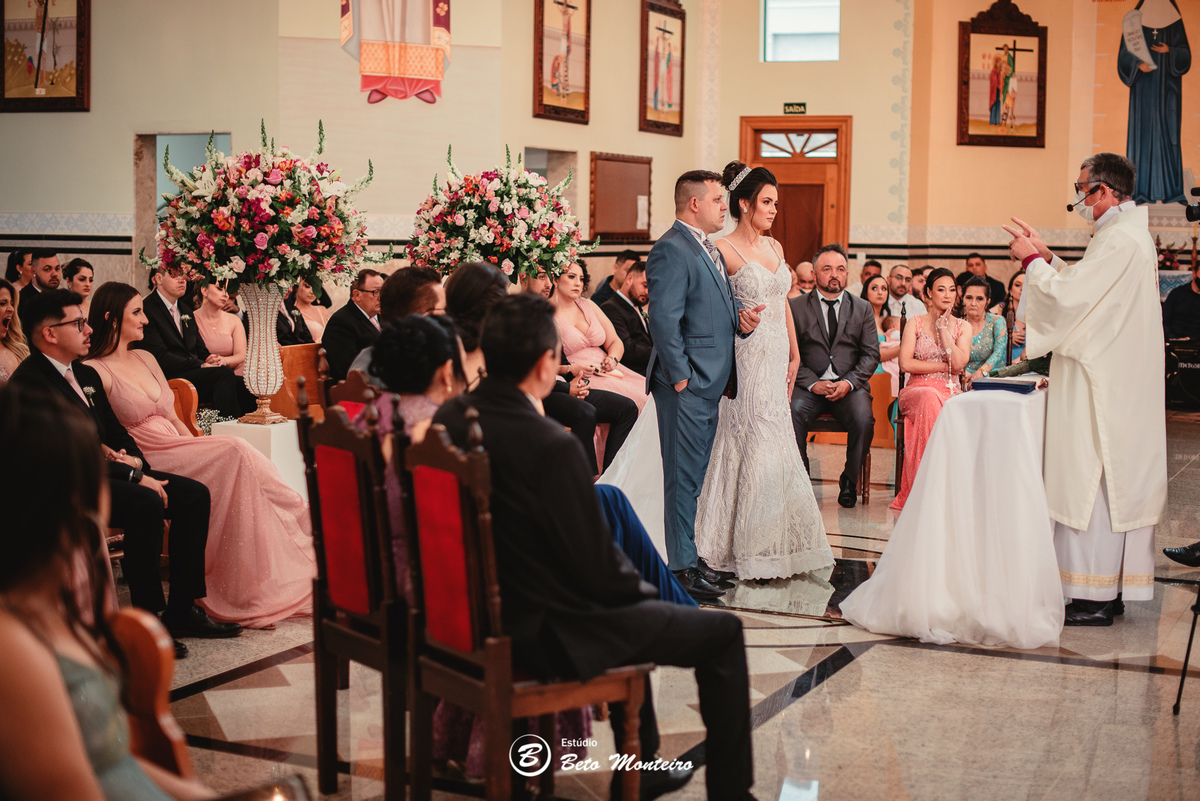 fotografo de casamento - videos de casamento - filmagem - casamento - cinegrafista - filmmaker - wedding - produtora - curitiba - estudio beto monteiro - casal - pre wedding - franciele e jefferson - fran - chacara ienkot - igreja ucraniana - pamela dell