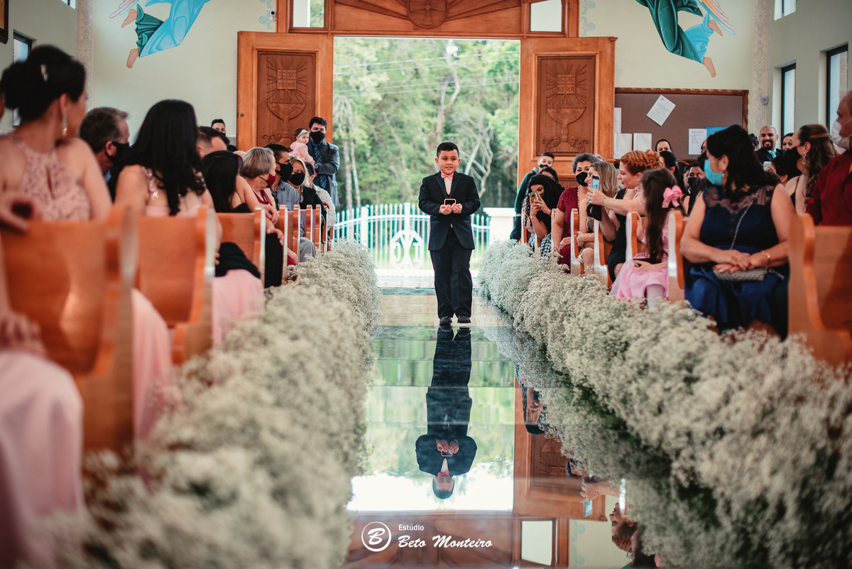 fotografo de casamento - videos de casamento - filmagem - casamento - cinegrafista - filmmaker - wedding - produtora - curitiba - estudio beto monteiro - casal - pre wedding - franciele e jefferson - fran - chacara ienkot - igreja ucraniana - pamela dell