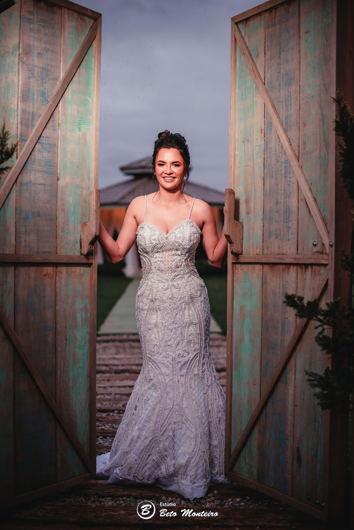 fotografo de casamento - videos de casamento - filmagem - casamento - cinegrafista - filmmaker - wedding - produtora - curitiba - estudio beto monteiro - casal - pre wedding - franciele e jefferson - fran - chacara ienkot - igreja ucraniana - pamela dell