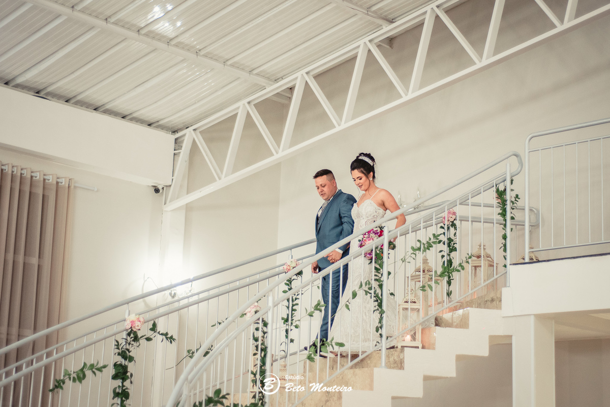 fotografo de casamento - videos de casamento - filmagem - casamento - cinegrafista - filmmaker - wedding - produtora - curitiba - estudio beto monteiro - casal - pre wedding - franciele e jefferson - fran - chacara ienkot - igreja ucraniana - pamela dell