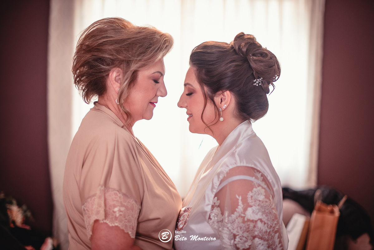 fotografo de casamento - videos de casamento - filmagem - casamento - cinegrafista - filmmaker - wedding - produtora - curitiba - estudio beto monteiro - casal - pre wedding - estephany e jefferson - chacara do rocio - tim tim - igreja sao francisco xavie