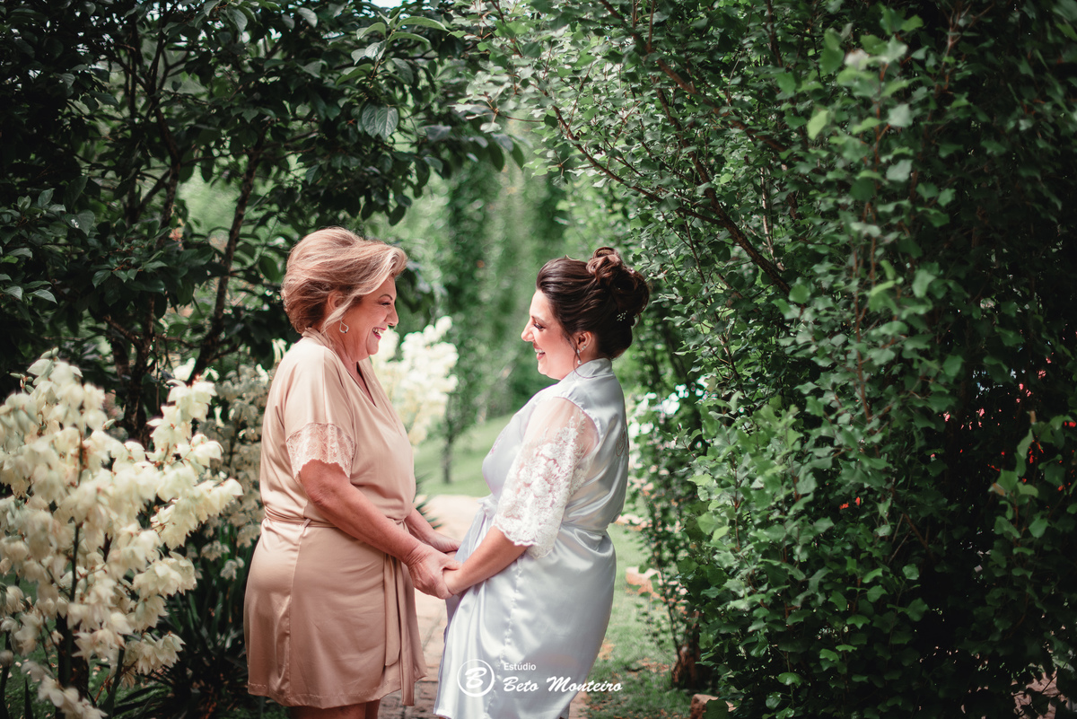 fotografo de casamento - videos de casamento - filmagem - casamento - cinegrafista - filmmaker - wedding - produtora - curitiba - estudio beto monteiro - casal - pre wedding - estephany e jefferson - chacara do rocio - tim tim - igreja sao francisco xavie