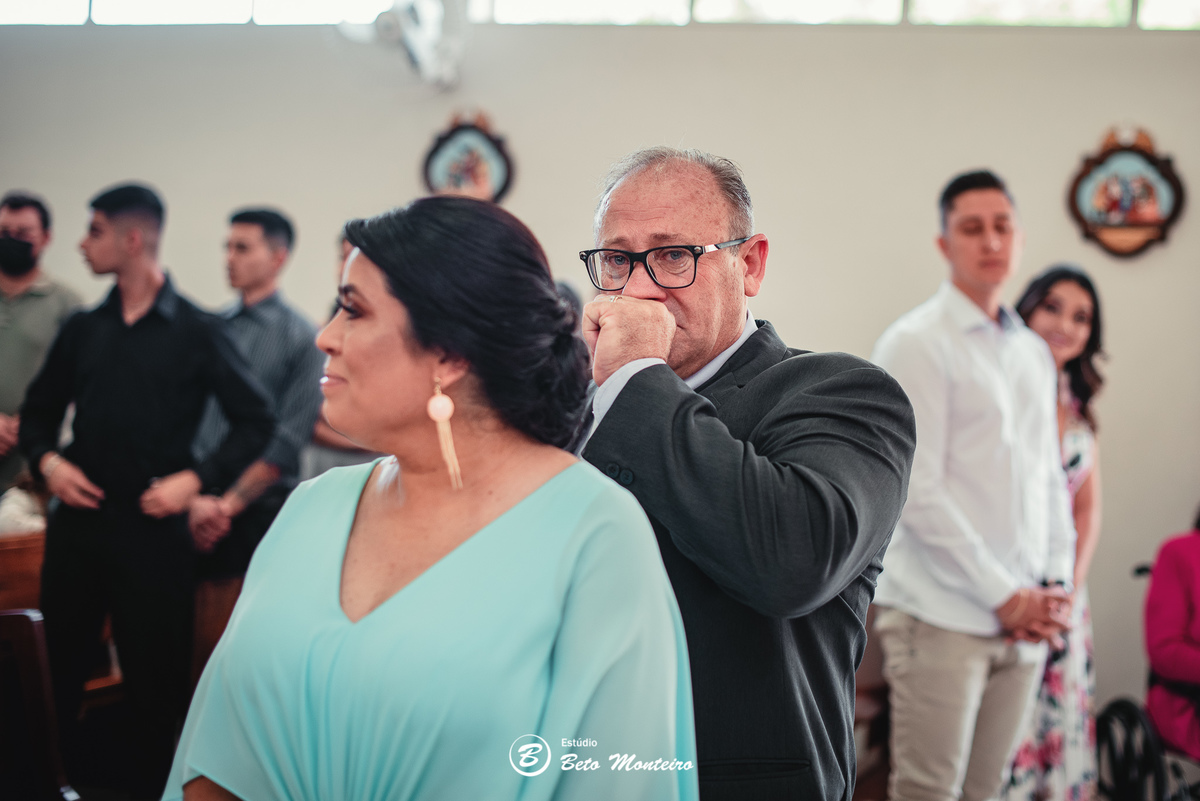 fotografo de casamento - videos de casamento - filmagem - casamento - cinegrafista - filmmaker - wedding - produtora - curitiba - estudio beto monteiro - casal - pre wedding - estephany e jefferson - chacara do rocio - tim tim - igreja sao francisco xavie