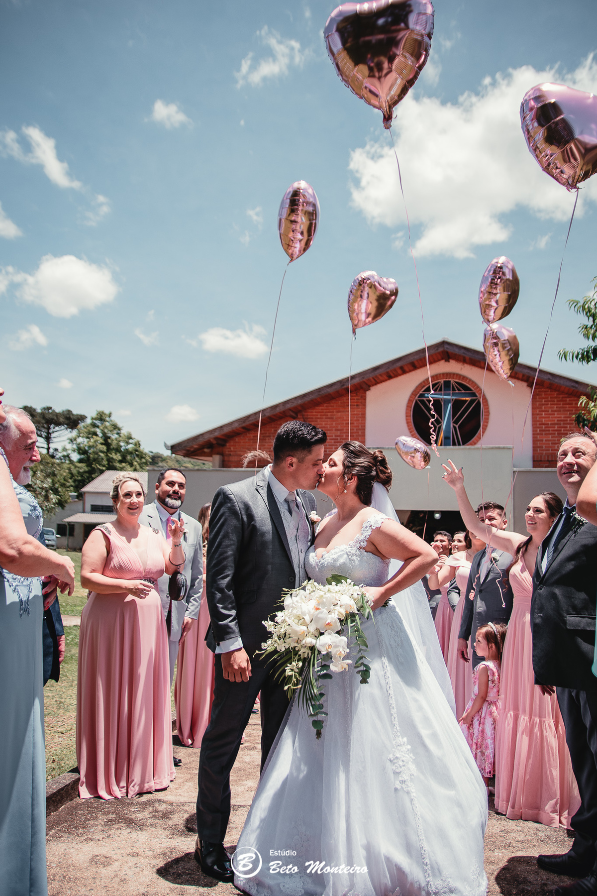 fotografo de casamento - videos de casamento - filmagem - casamento - cinegrafista - filmmaker - wedding - produtora - curitiba - estudio beto monteiro - casal - pre wedding - estephany e jefferson - chacara do rocio - tim tim - igreja sao francisco xavie