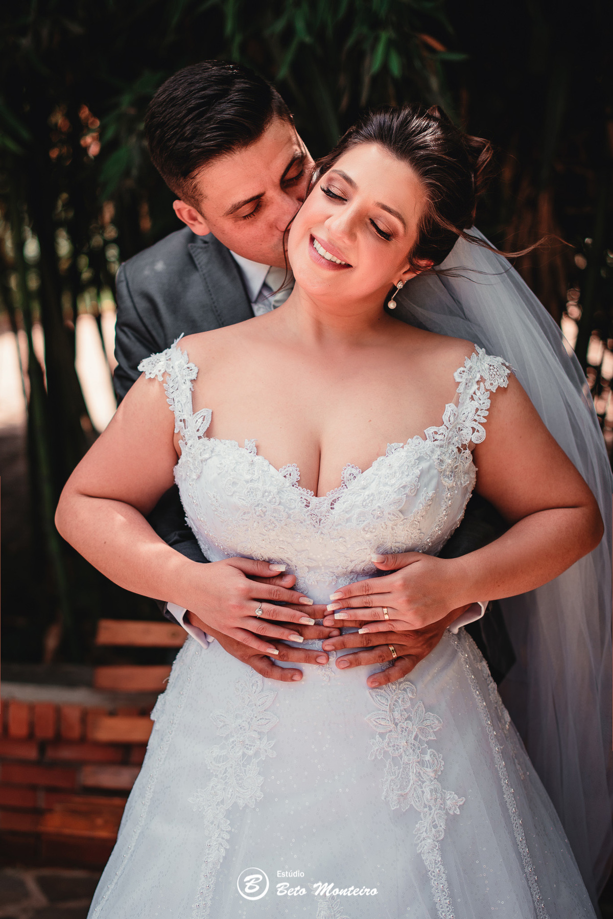 fotografo de casamento - videos de casamento - filmagem - casamento - cinegrafista - filmmaker - wedding - produtora - curitiba - estudio beto monteiro - casal - pre wedding - estephany e jefferson - chacara do rocio - tim tim - igreja sao francisco xavie