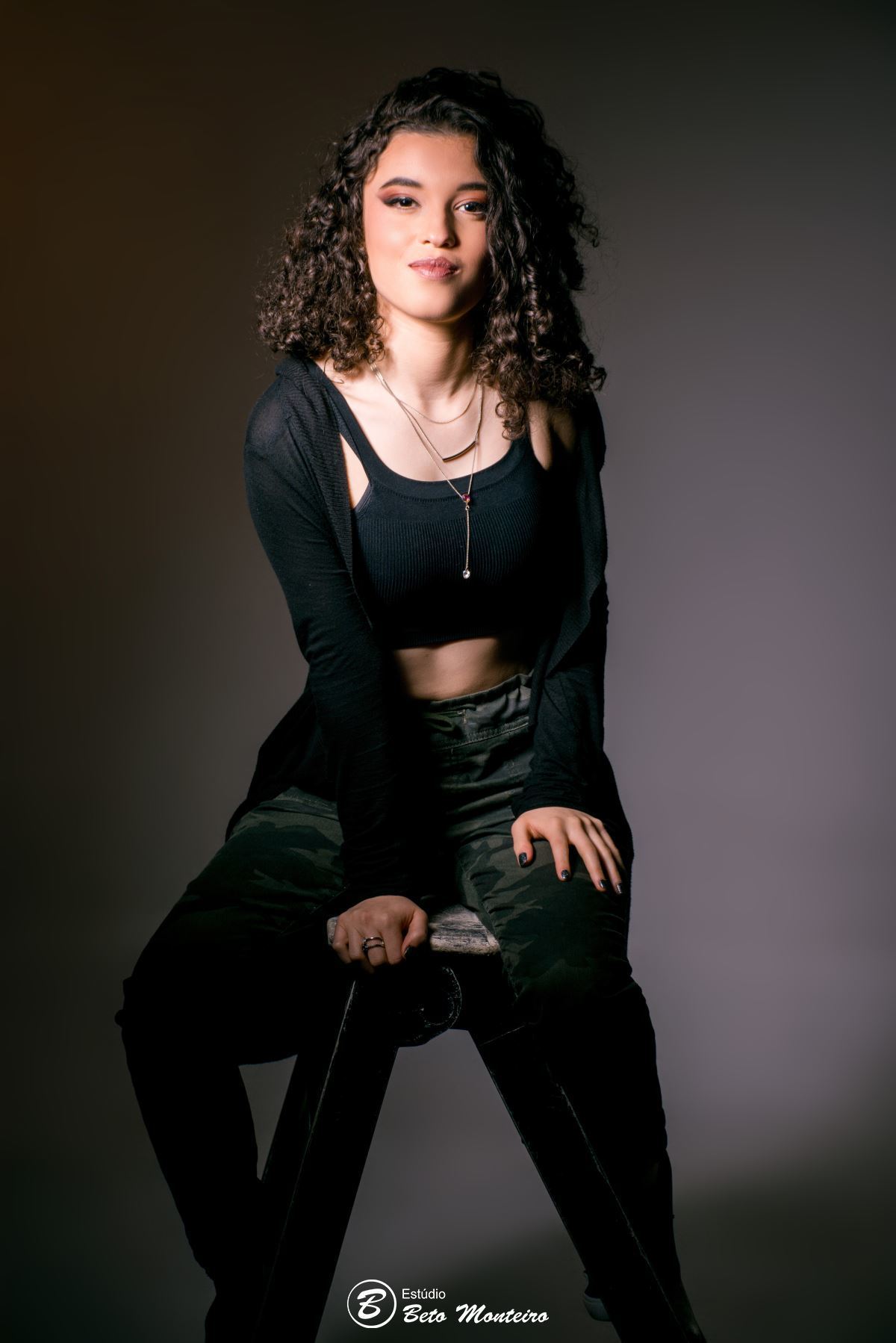 Aniversário de 15 anos - Foto e Filmagem - Debutante - Estúdio Beto Monteiro - Curitiba - fotografo de 15 anos - Jardim Botânico - book de fotos - book de 15 anos - fotografo - Elisa - book dos 15 - estúdio - fotógrafa - book interno