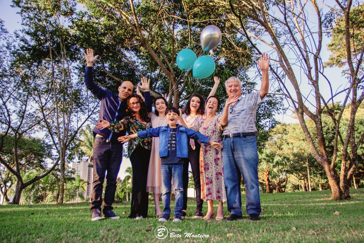 Aniversário de 15 anos - Foto e Filmagem - Debutante - Estúdio Beto Monteiro - Curitiba - fotografo de 15 anos - Jardim Botânico - book de fotos - book de 15 anos - fotografo - Elisa - book dos 15 - estúdio - fotógrafa - book interno