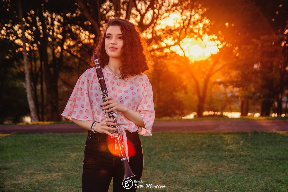 Aniversário de 15 anos - Foto e Filmagem - Debutante - Estúdio Beto Monteiro - Curitiba - fotografo de 15 anos - Jardim Botânico - book de fotos - book de 15 anos - fotografo - Elisa - book dos 15 - estúdio - fotógrafa - book interno