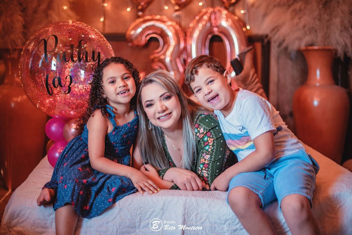 book dos 30 - sessão fotográfica - book fotográfico - sessão de 30 anos - ensaio fotográfico - book de fotos - de repente 30 - trintei - Curitiba - fotógrafo - fotógrafa - book feminino - são José dos pinhais - book de família