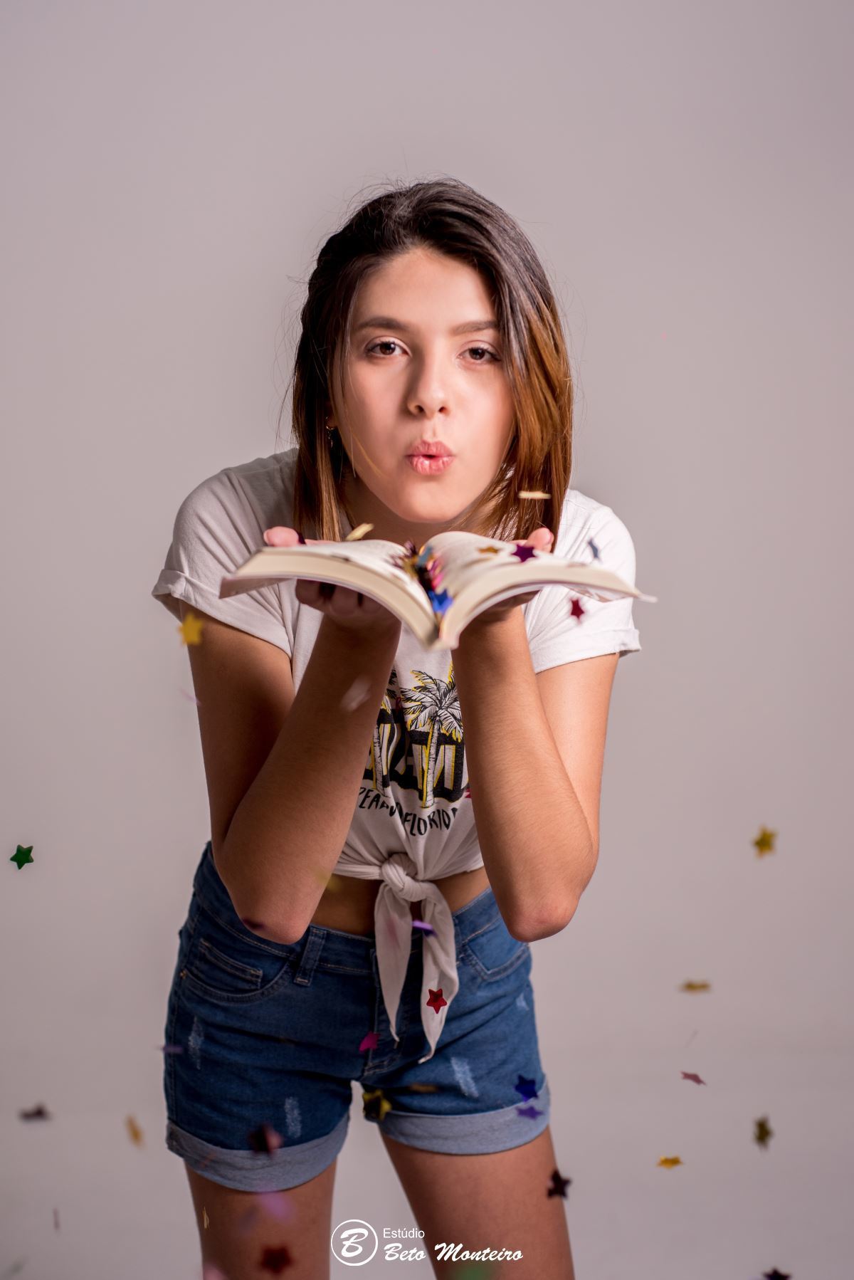 Aniversário de 15 anos - Foto e Filmagem - Debutante - Estúdio Beto Monteiro - Curitiba - fotografo de 15 anos - sessão de fotos - book de fotos - book de 15 anos - book de 15 anos em estúdio - fotografo - ludmilla - book dos 15 - estúdio - fotógrafa