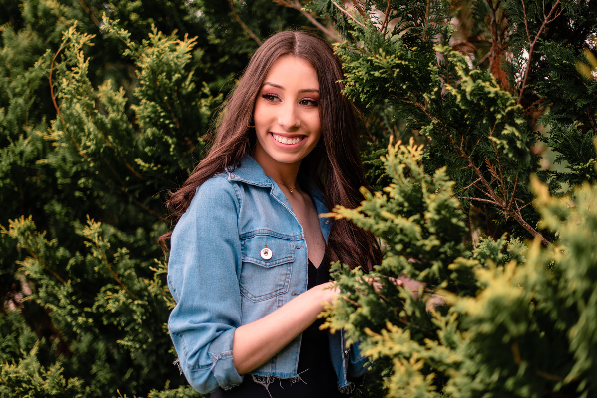 Aniversário de 15 anos - Foto e Filmagem - Debutante - Estúdio Beto Monteiro - Curitiba - fotografo de 15 anos - fotógrafa - sessao de fotos - book de fotos - book de 15 anos - fotografo - chácara ienkot - vestido - Lívia 