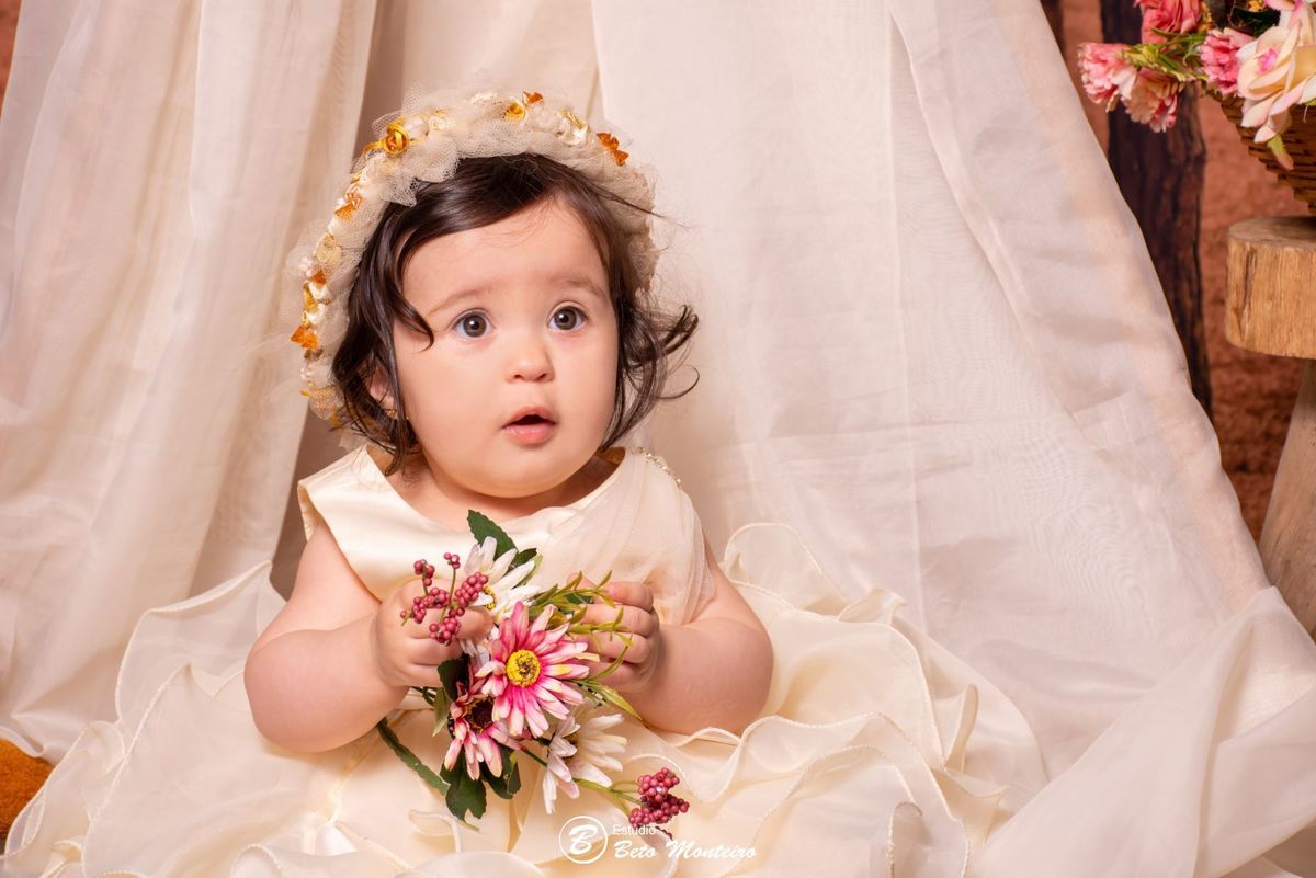Book fotográfico Infantil - Book de fotos - Book de Criança - Book de Bebê - Book Menina - Book Menino - Estúdio Beto Monteiro - Curitiba - book família - estúdio - 1 ano - 1 aninho - acompanhamento do bebê - acompanhamento 1 ano - maria helena