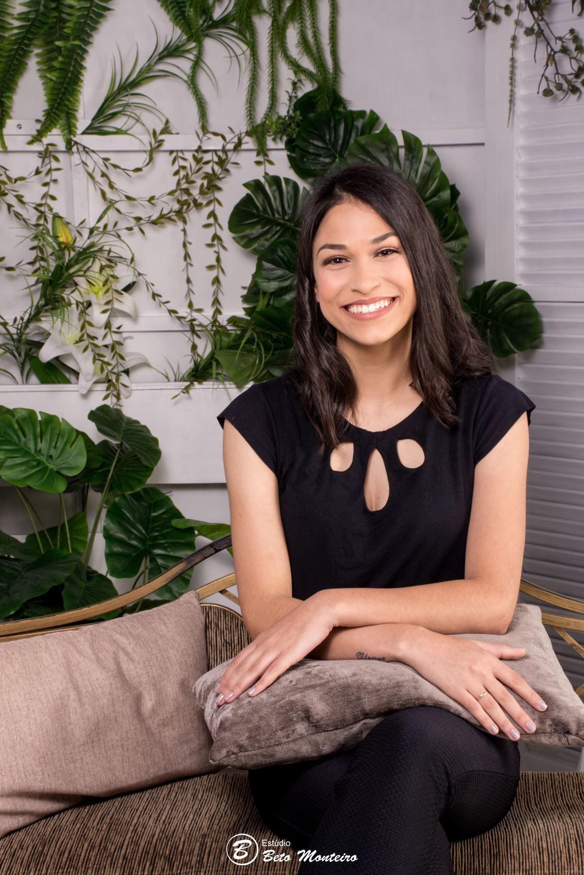 book feminino - book formanda - sessão de formatura - book formanda em estúdio - larissa prado - enfermagem - sessão de enfermagem - formatura de enfermagem - book formandos curitiba - faculdade - universidade - utp