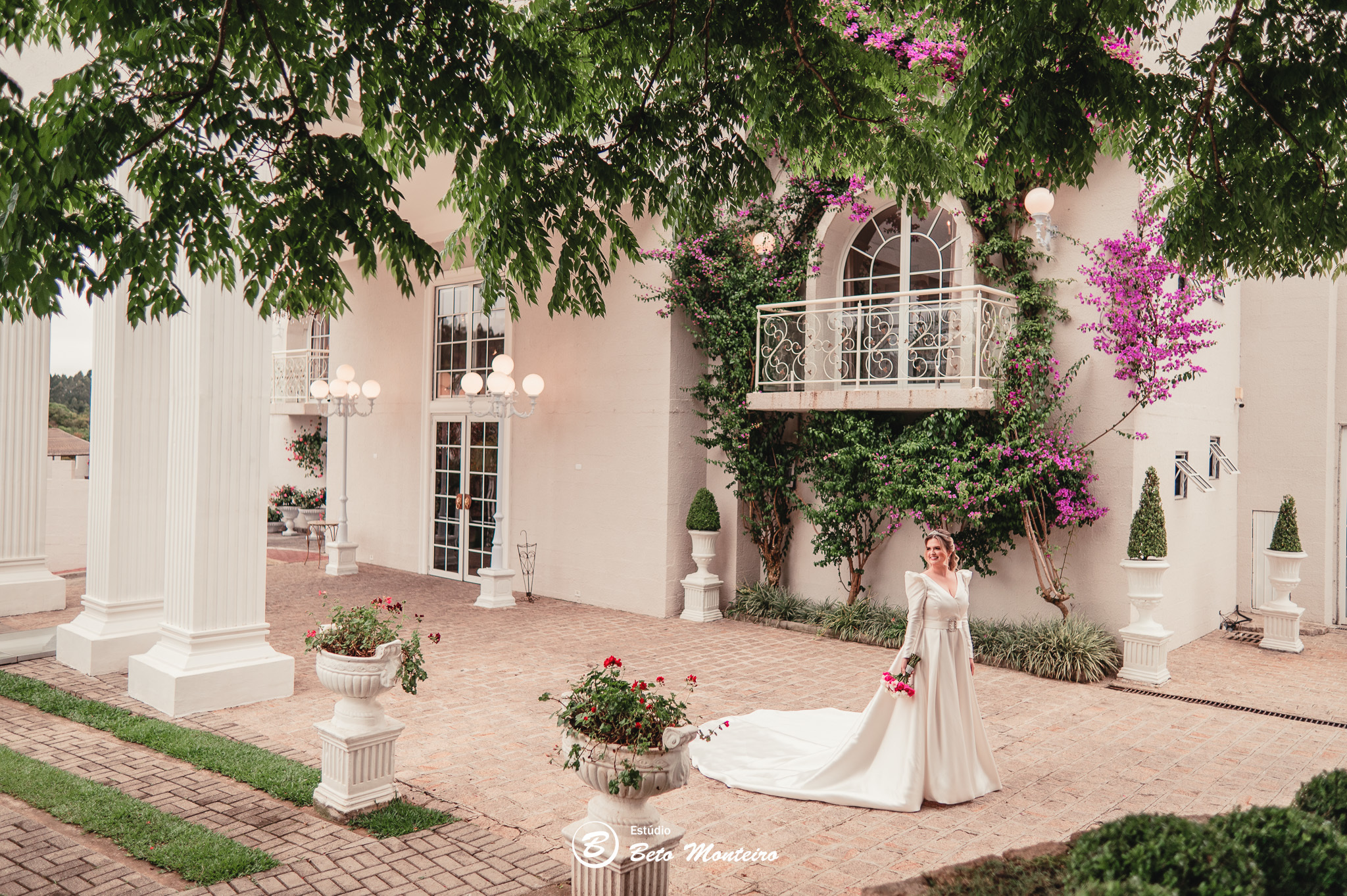 Sobre Fotógrafo de Casamento, 15 anos e Book fotográfico em Curitiba - Estúdio Beto Monteiro