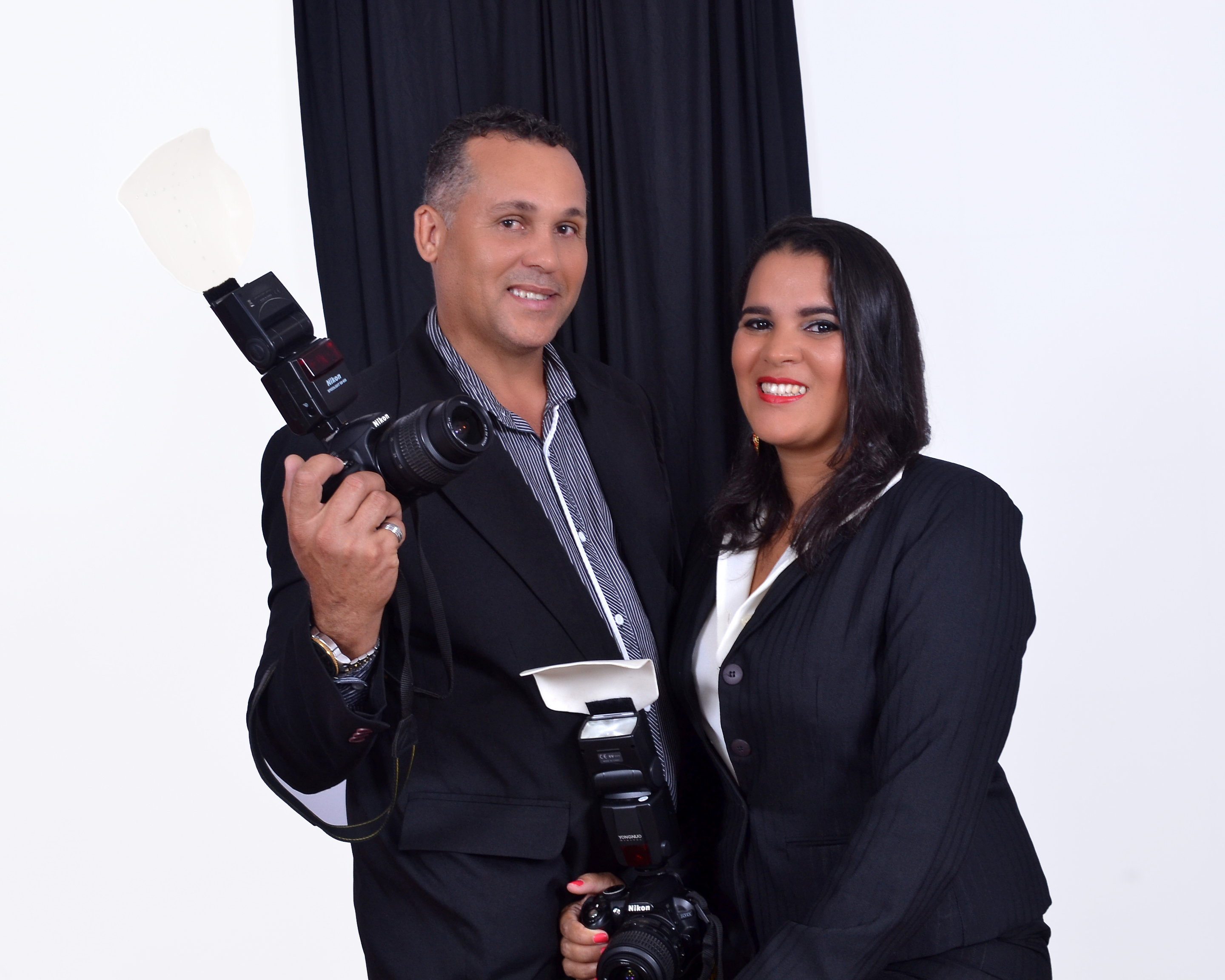 Sobre Fotografia Profissional de Ensaios e Festas em Prado, Caravelas, Alcobaça e Região