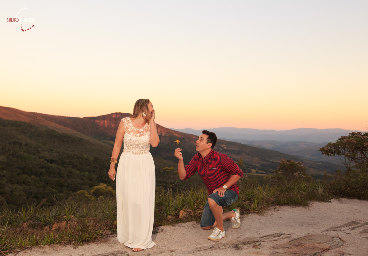 por do sol ibitipoca