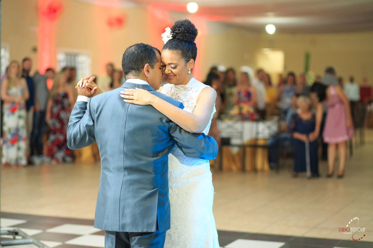 dança dos noivos alcas buffet