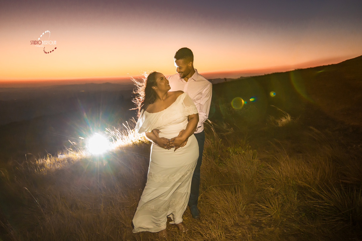 por do sol serra da moeda