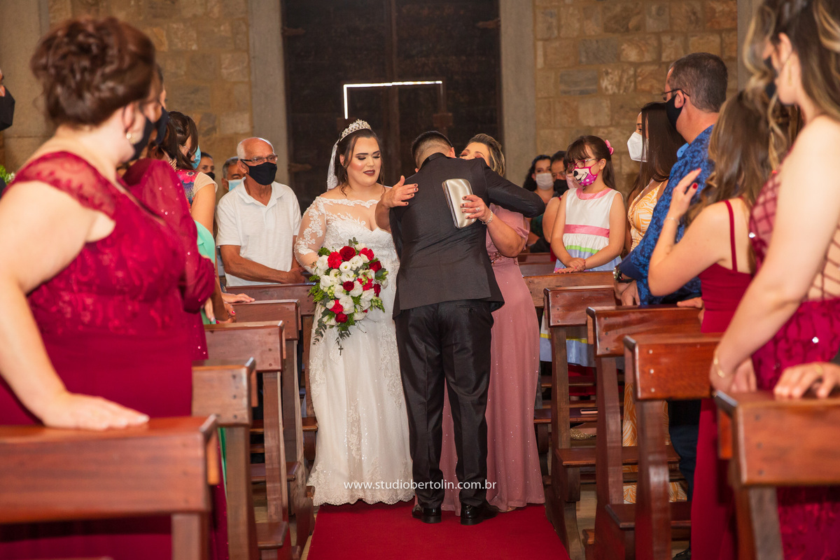 NOIVO IGREJA DE SÃO MIGUEL ARCANJO