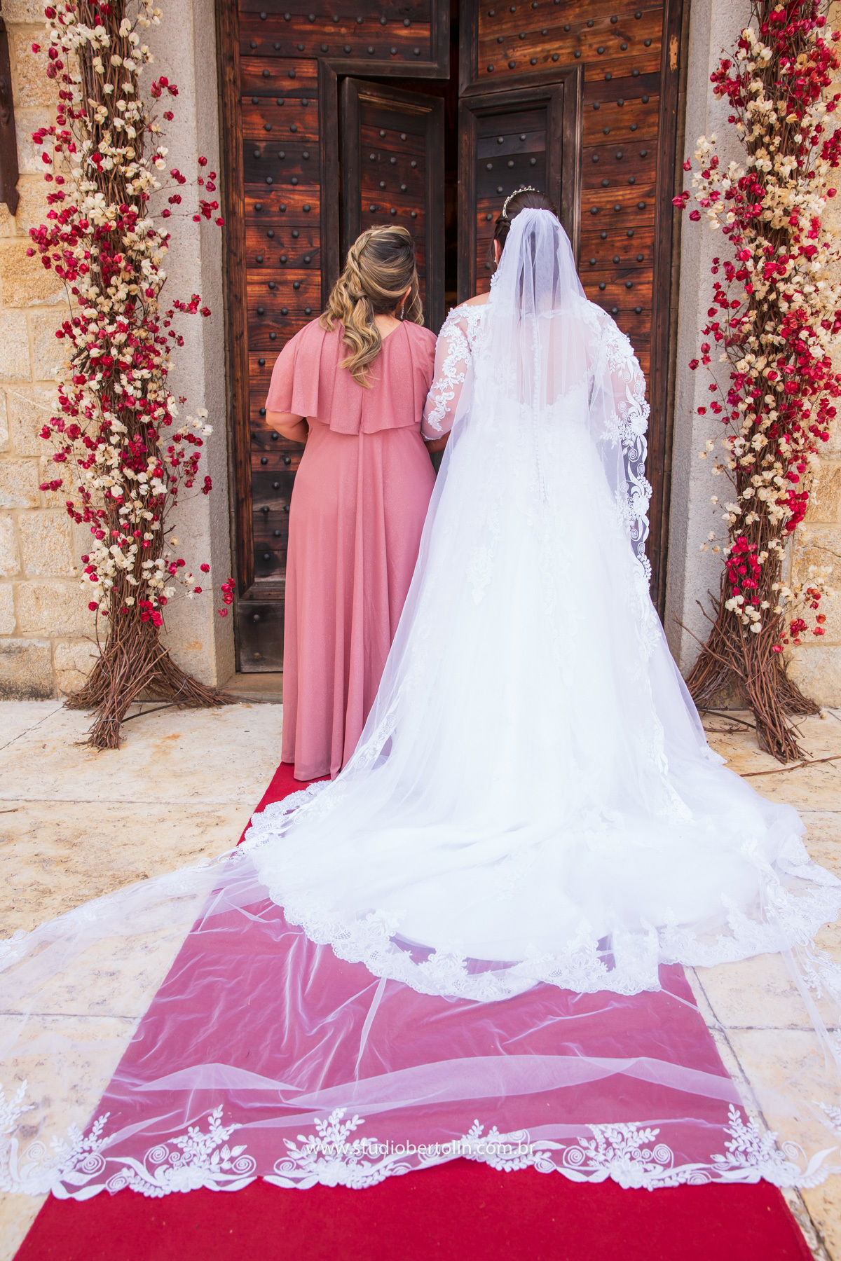 ENSAIO CASAMENTO IGREJA DE SÃO MIGUEL ARCANJO