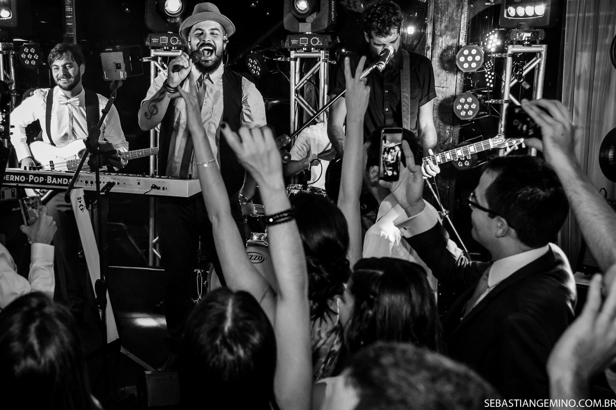 show de banda no casamento-moderno-pop-banda