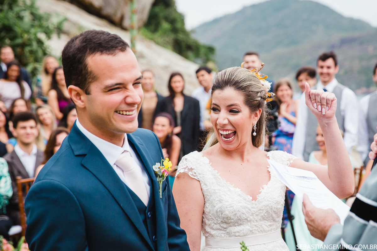 FOTOS CASAMENTO ZEFIRO EM NITEROI COM VISTA PARA O RJ