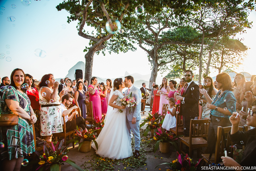 FOTOGRAFIA DE CASAMENTO ZEFIRO, CERIMONIA DE CASAMENTO DE DIA COM POR DO SOL
