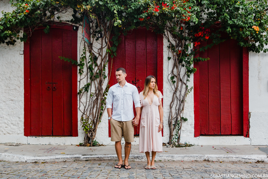 CASAMENTO, ENSAIO DE CASAL REALIZADO EM CABO FRIO NA REGIÃO DOS LAGOS NO RJ