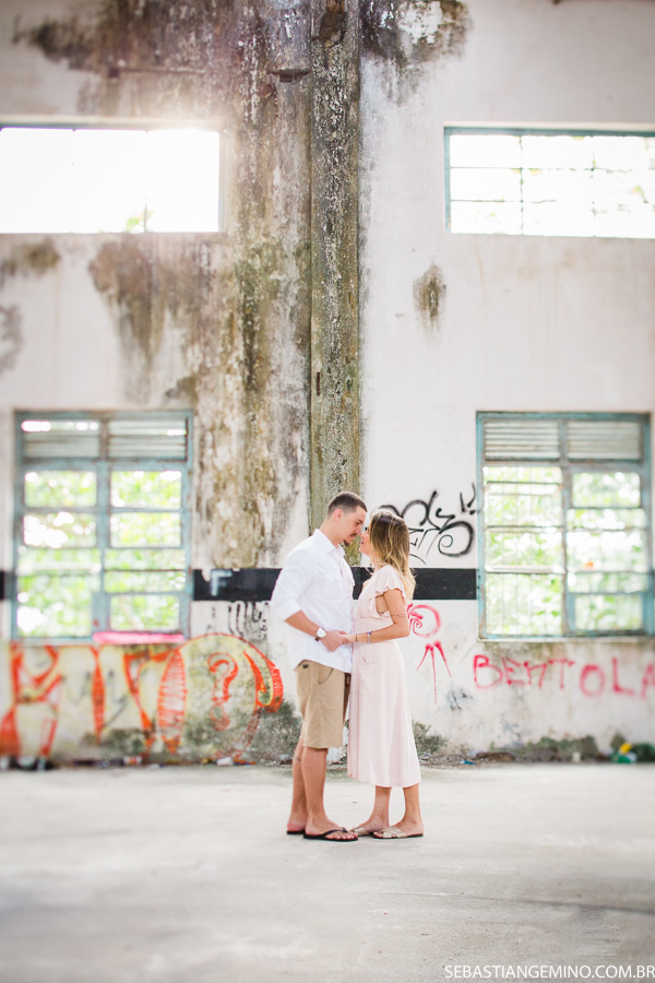 FOTOS DE ENSAIO PRE WEDDING COM ESTILO INDUSTRIAL RJ