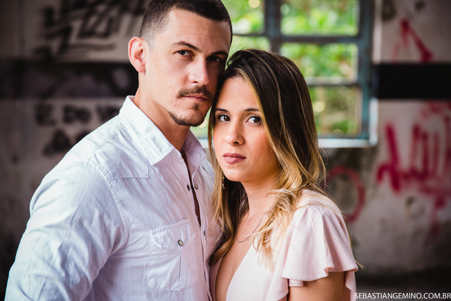 FOTOS DE ENSAIO PRE WEDDING COM ESTILO INDUSTRIAL RJ