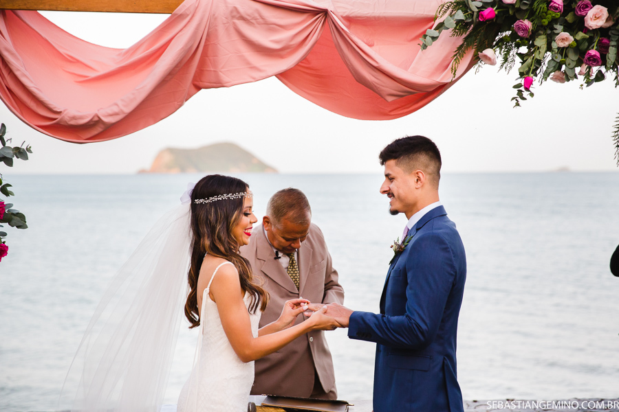 FOTOS DE CASAMENTO NA PRAIA