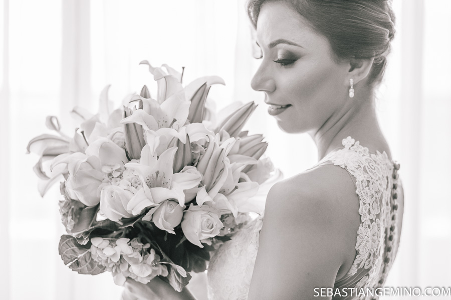 Noiva em fotos casamento Niterói, RJ. Hotel mercure orizonte.