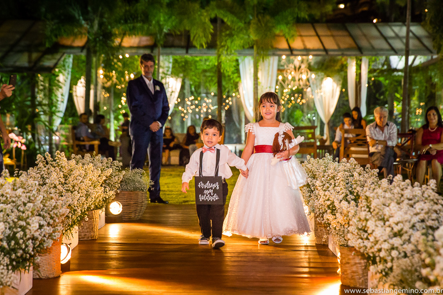 FOTOS CASAMENTO REALIZADO NO RIO DE JANEIRO NO VALE DOS SONHOS, CASAMENTO DE DIA NO CAMPO. 