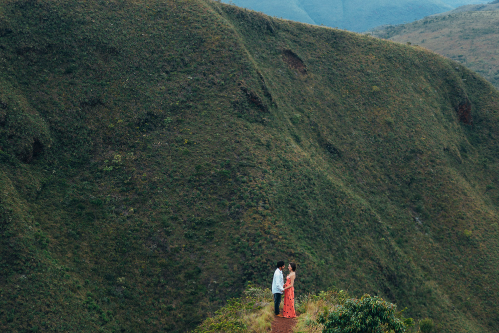 pre wedding - ensaio de casal - fotografo de casamento - casamento em bh - Serra do Rola Moça - diego rocha