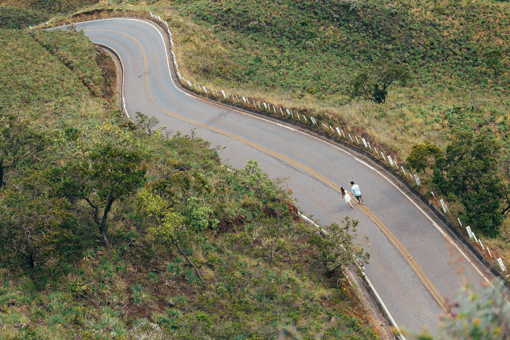pre wedding - ensaio de casal - fotografo de casamento - casamento em bh - Serra do Rola Moça - diego rocha