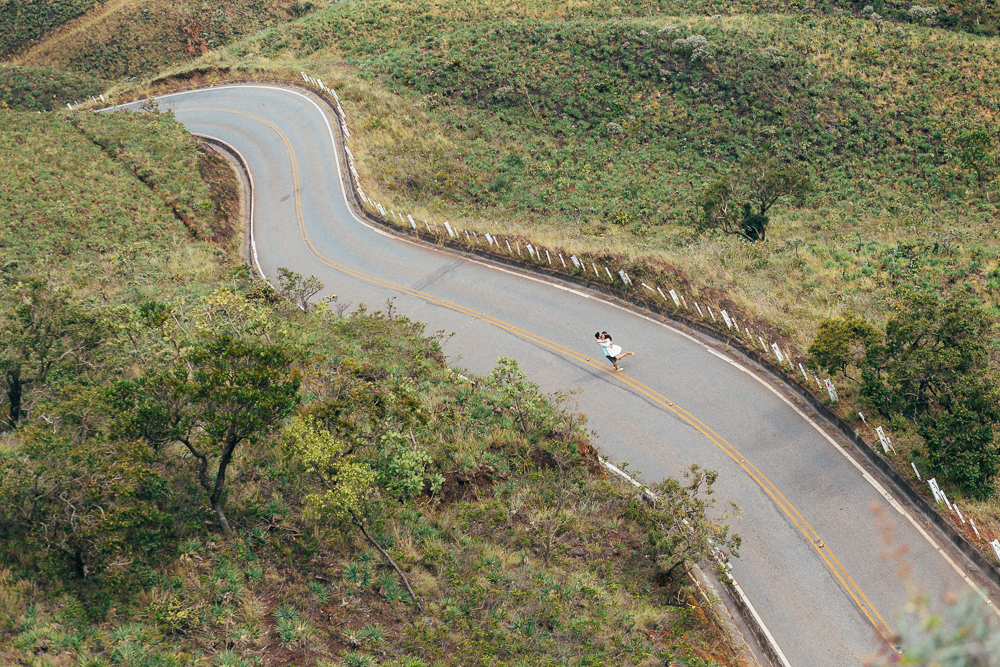 pre wedding - ensaio de casal - fotografo de casamento - casamento em bh - Serra do Rola Moça - diego rocha