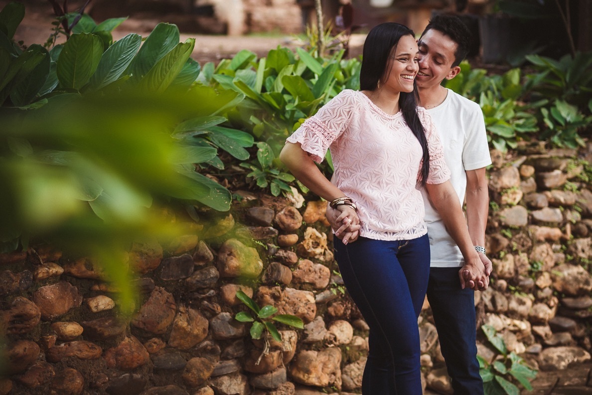 poses casal - ensaio de casal pre wedding - fotografo casamento - diego rocha fotografia - fazenda arraial velho