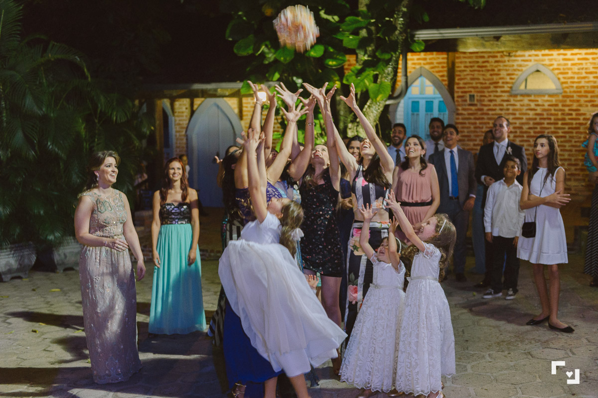 fotografia casamento - carol e tiago - chacara chiari - BH - festa de casamento - Belo Horizonte - diego rocha - fotografo casamento - bh - fotos casamento - fotografo de casamento - 113