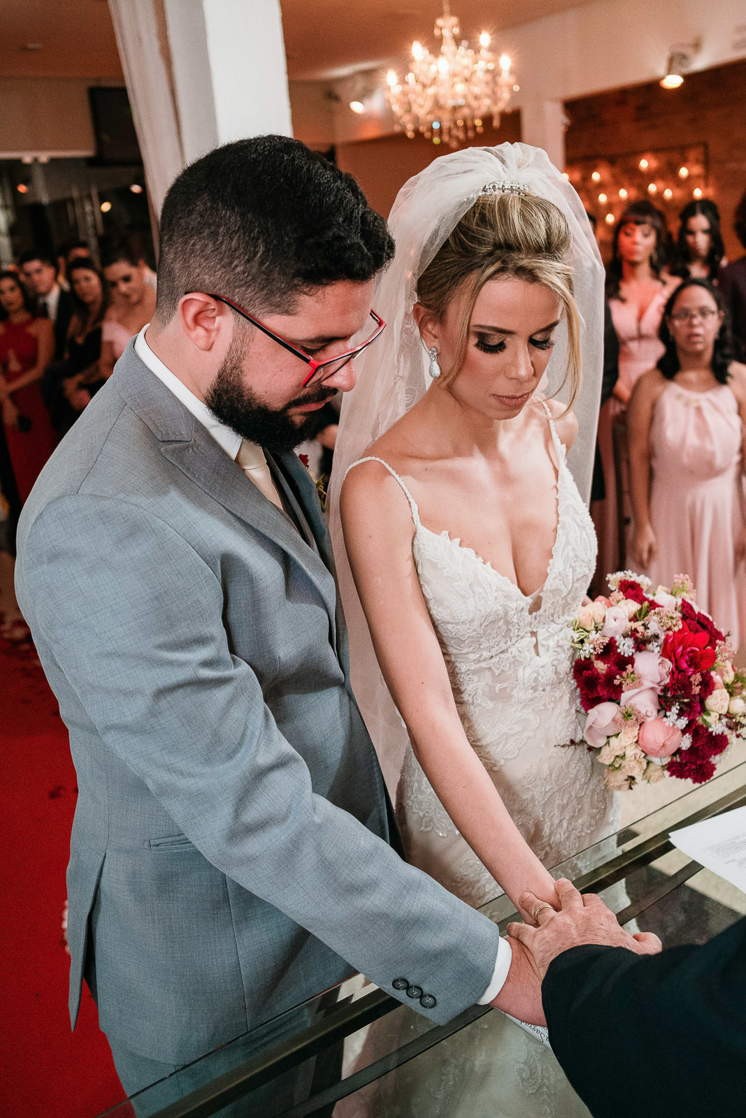 benção na cerimônia de casamento