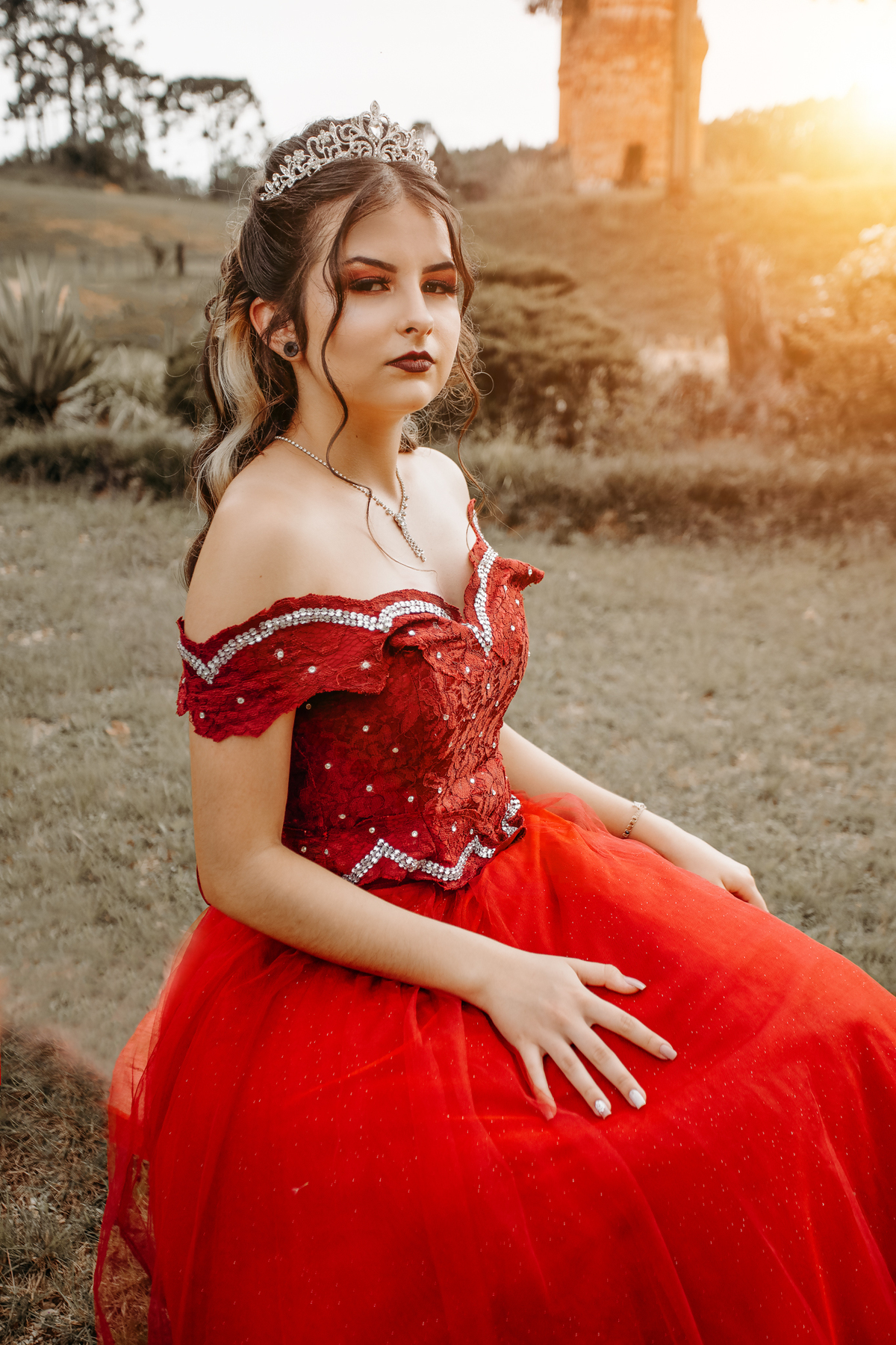 #15anosdebutante #15anos #fotografopontagrossa 
#fotosexternas #pontagrossa 
#fashionshoot #galeriadefotos #alefefotografia 
#debutantes2021 #potedetalentos #quinzeanos #quinzou
#Vestido15anos.
#Decoracao15anos.
#Maquiagem.
#Penteado.
#Book15anos.