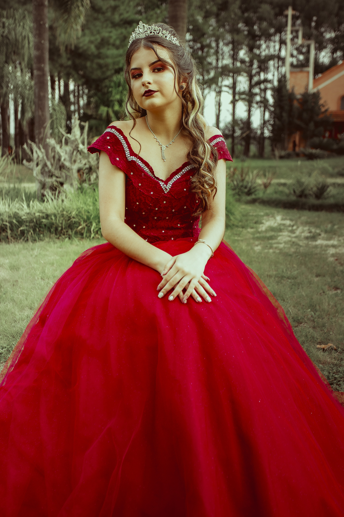 #Debutante.
#15anos.
#15anosfesta.
#Vestido15anos.
#Decoracao15anos.
#Maquiagem.
#Penteado.
#Book15anos.